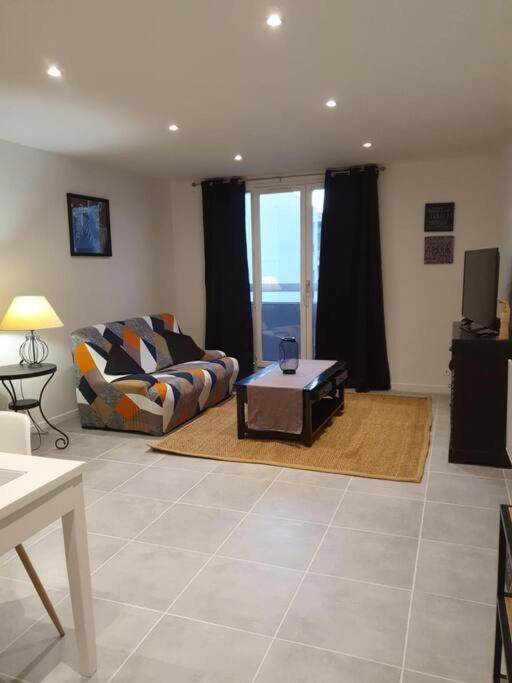 Appartement F3 Eurexpo Groupama Stadium Meyzieu Centre エクステリア 写真